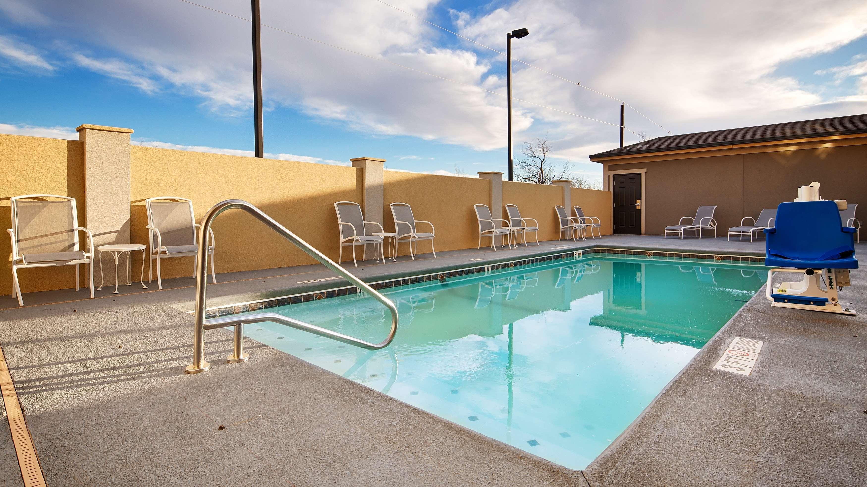 Best Western Los Alamitos Inn & Suites Екстер'єр фото