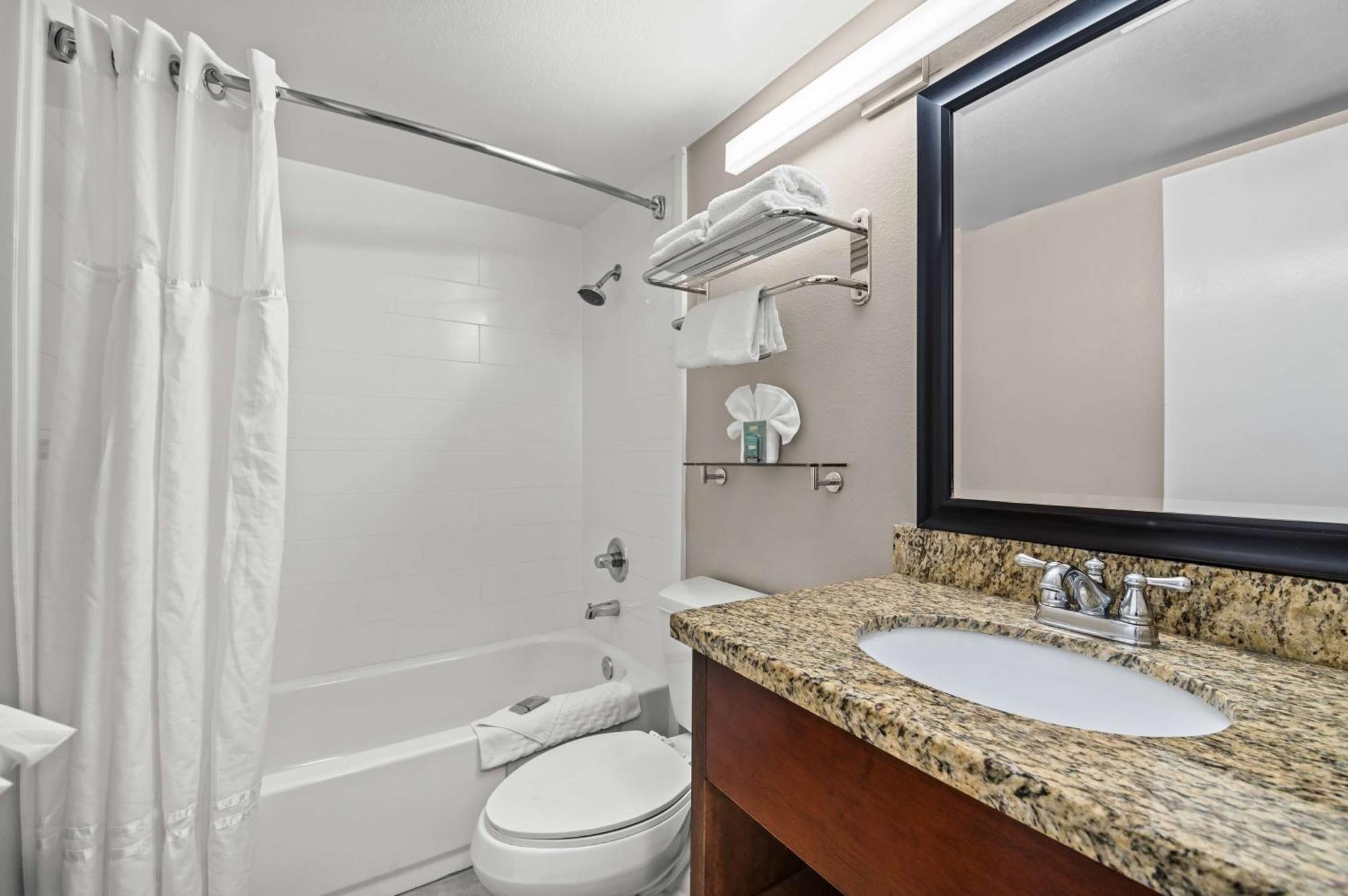 Best Western Los Alamitos Inn & Suites Екстер'єр фото