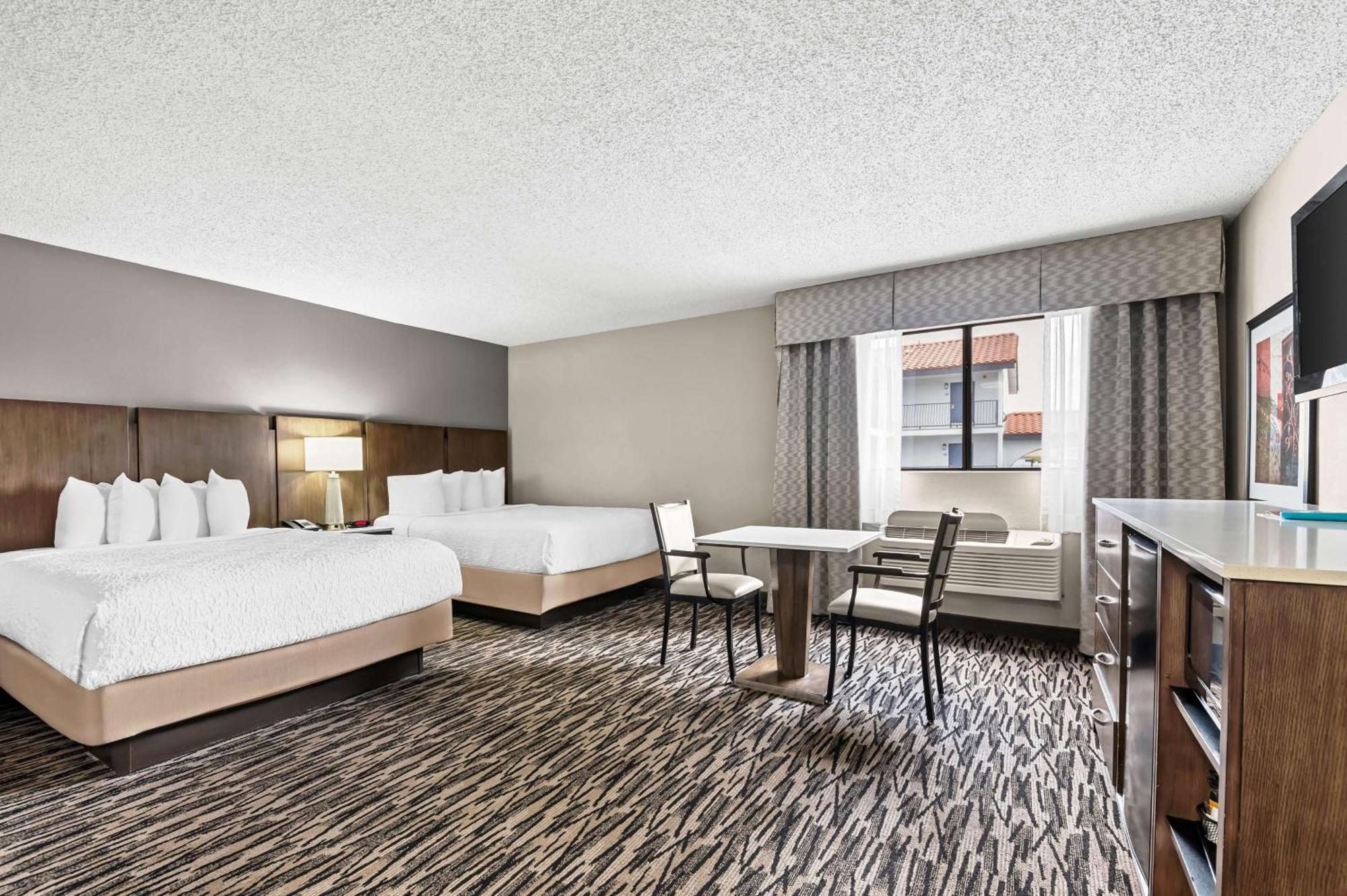 Best Western Los Alamitos Inn & Suites Екстер'єр фото